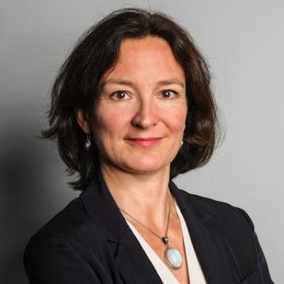 Dr. Anne Schmedding